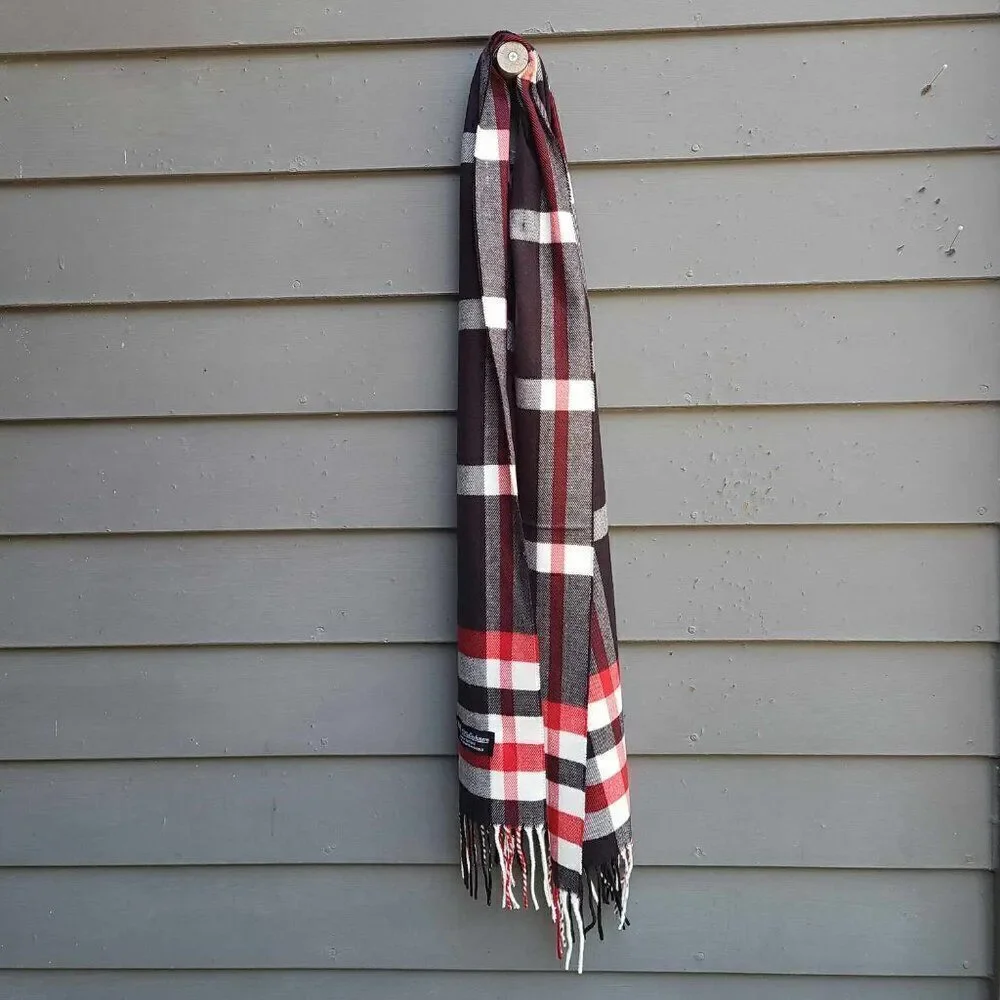Source Unknown new scarf